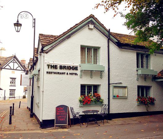 The Bridge Hotel Restaurant