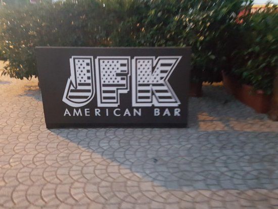 JFK American Bar