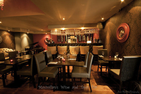 Maximilians Bistro & Wine Bar
