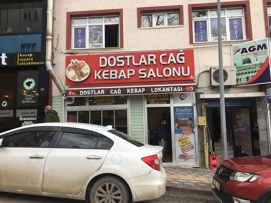 Dostlar Çağ Kebap Salonu