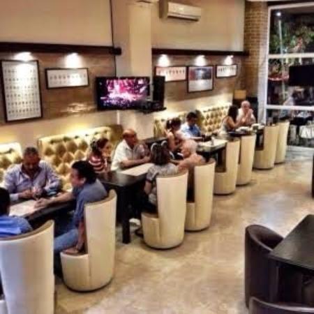 Viniterra Wine & Gourmet