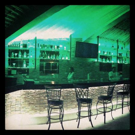 El Paraiso Restaurant and Beach Club