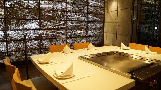 Wa Teppan & Sushi Bar