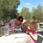 Icon Restaurant and Bar