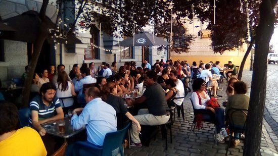 Pimienta y Merken Bistro