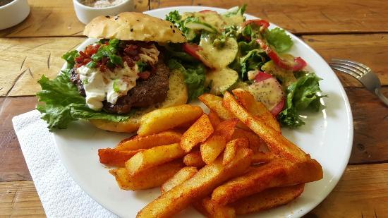 Palate Pizza & Burger Bar Machupicchu