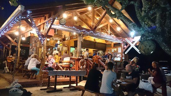 Shipwreck Hut at the Aro'a Beachside Inn
