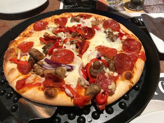 Marzoni's Brick Oven & Brewing Co