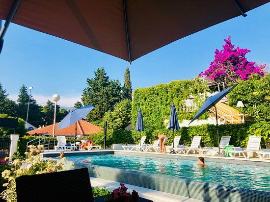 Aquarius Restaurant&Bar