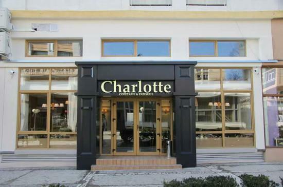 Charlotte Piata Unirii