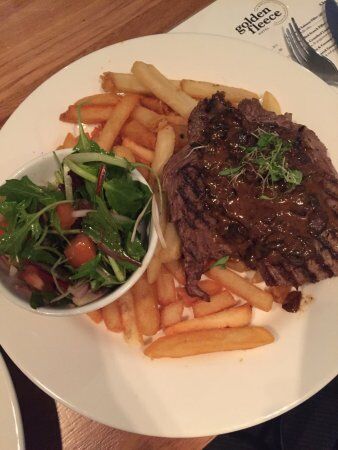 The Golden Fleece Hotel