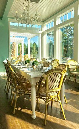 Croissants Bistro & Bakery at the Grande Dunes