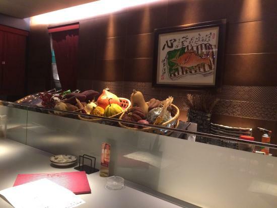 Fresh Fish & Seasonal Sake Beniya