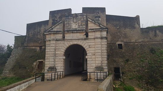 Puerta del Calvario