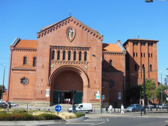 Eglise Sainte-Therese