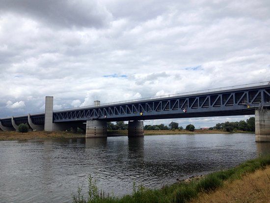 Kanalbruecke Magdeburg