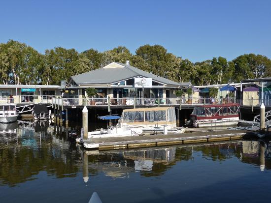 Noosa Marina Sunday Markets