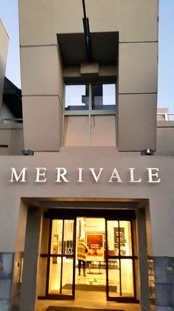 Merivale Mall