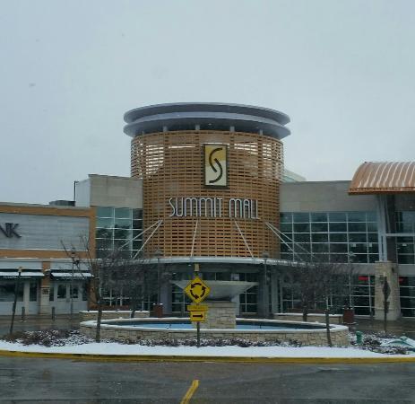 Summit Mall