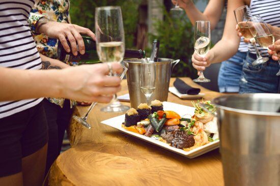 Bistro Cafe Summum La Baie