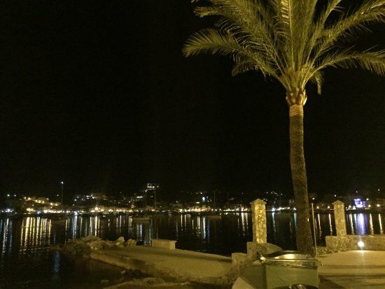 Beach House Giovanni L