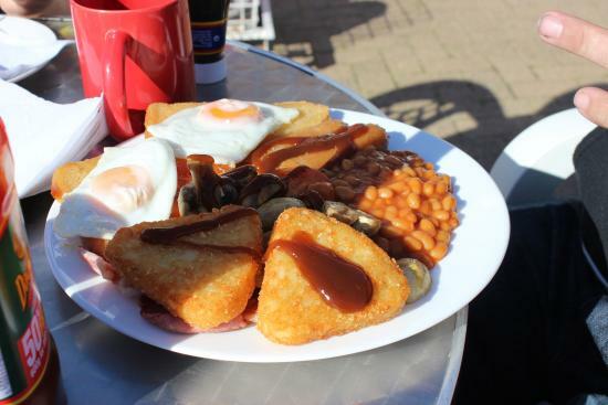 Jackie's Beach Hut cafe