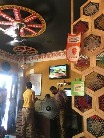 Shohala Ana Odia & Lal Qila