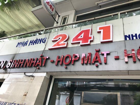 Nha Hang 241
