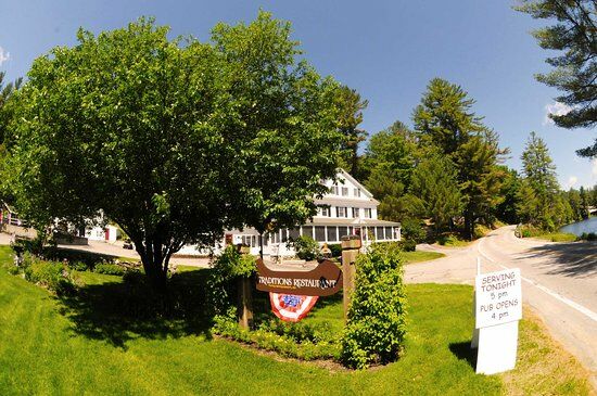 Traditions Restaurant & Pub