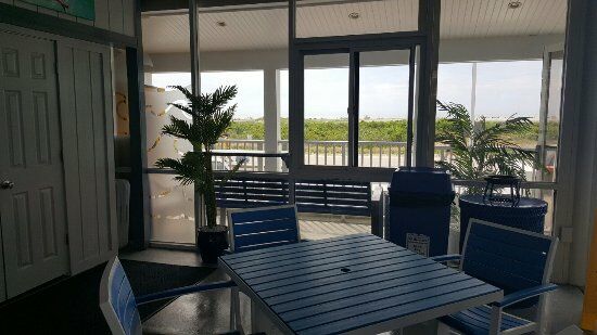 Adventurer Pancake House and Family Restaurant