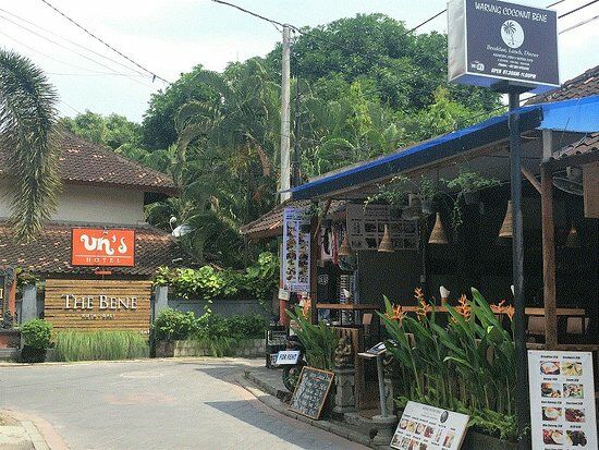 Warung Coconut Bene