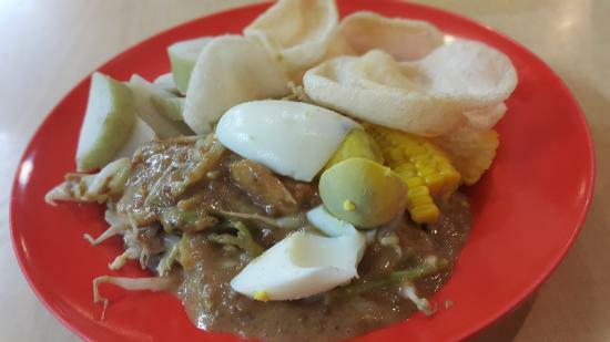 Lindeteves Trade Center Foodcourt