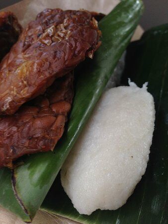 Jadah Tempe Mbah Carik Kaliurang