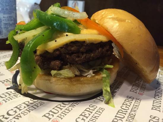 B&B Burgers and Brewskies