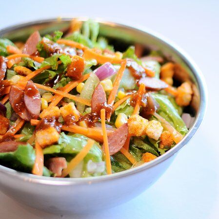 Salads & Wraps by Healthy Kitchen