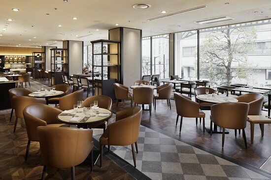 Slope Side Diner Zakuro